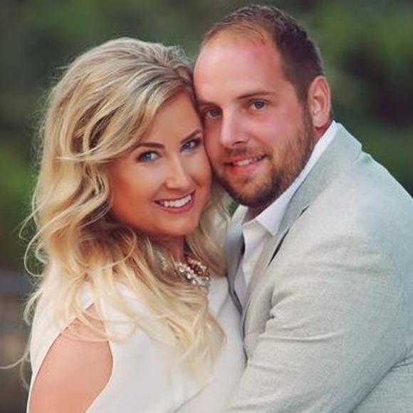 Meet your Posher, Farren - Picture 1 of 1